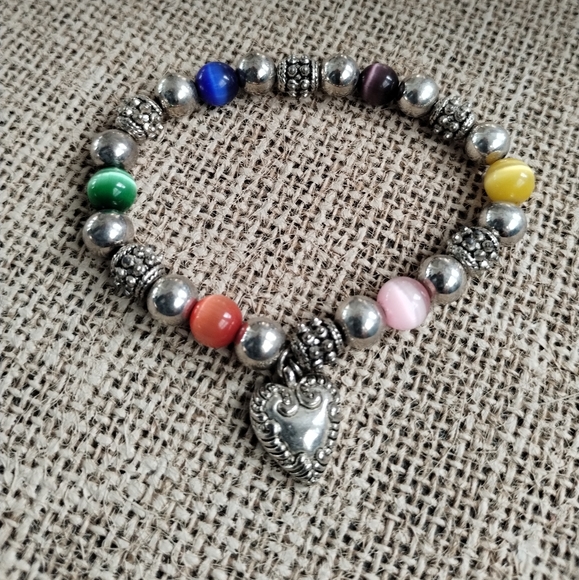 Beaded Heart Bracelet - Picture 6 of 14